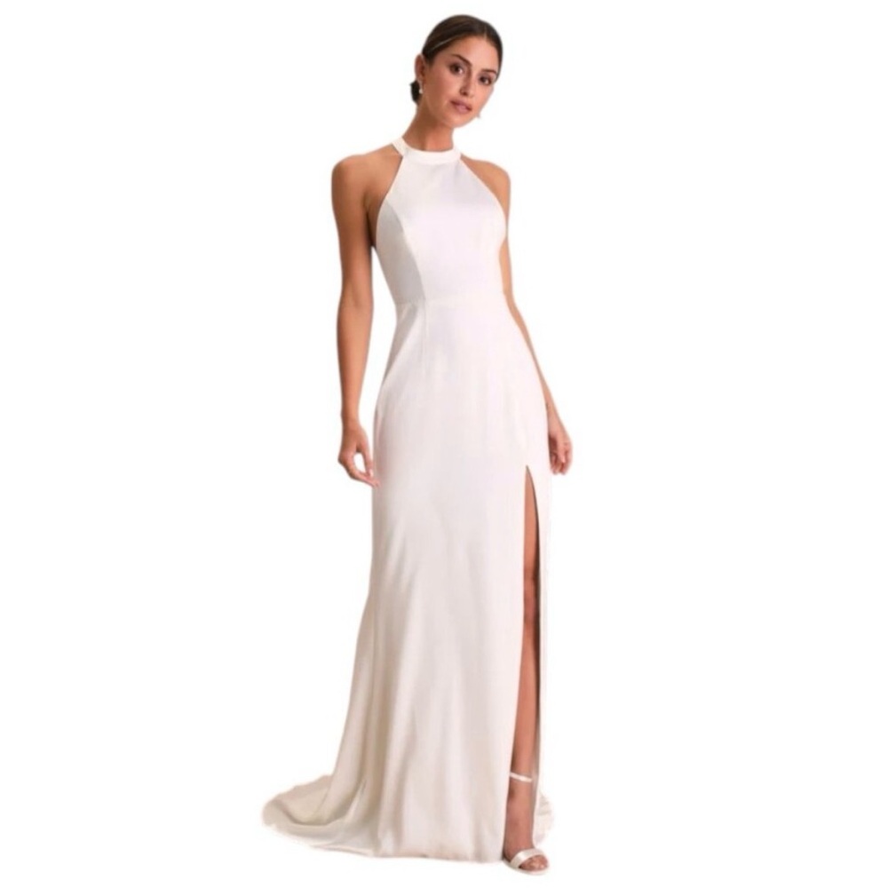 Lulus White Halter Style Wedding Dress with Lace Back NWOT Size Medium